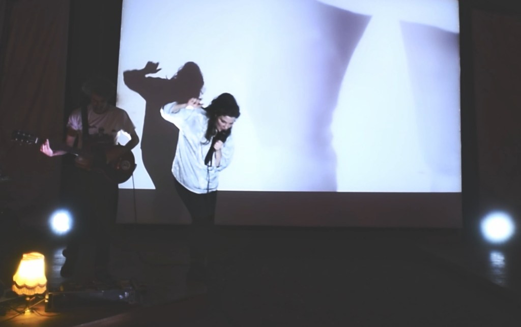 "SOLIDES" Version augmentée du nouveau set, avec projection photo/vidéo. Bruit Fureur Live @ LUM Festival © DR